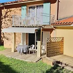 Aparthotel Le Vallon Des Sources 3*