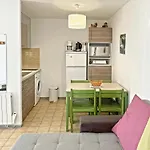 Le Vallon Des Sources 公寓式酒店 迪涅莱班