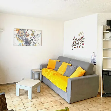 Le Vallon Des Sources 아파트호텔 3*