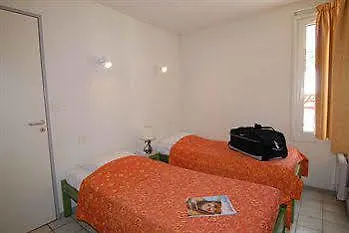 Hotel apartamentowy Le Vallon Des Sources 3*