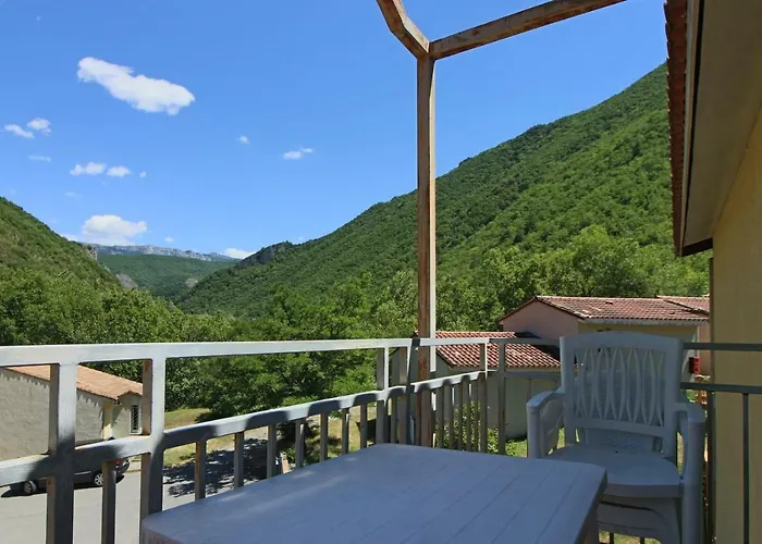 Le Vallon Des Sources 3*