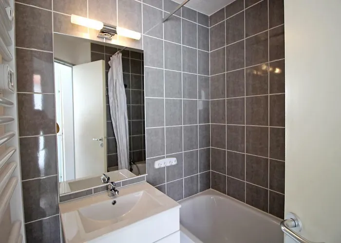 Le Vallon Des Sources Aparthotel 3*