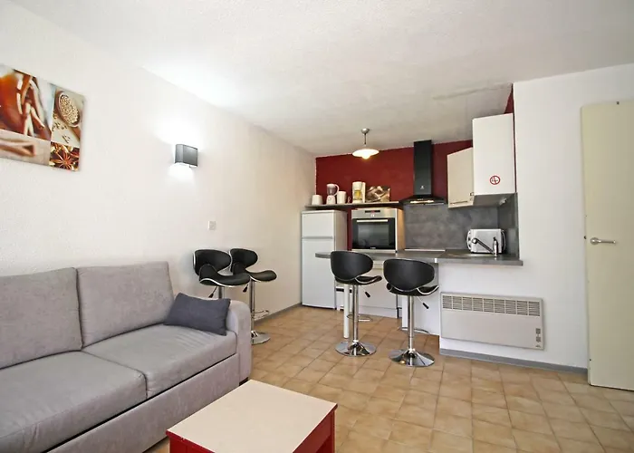 Aparthotel Le Vallon Des Sources 3*